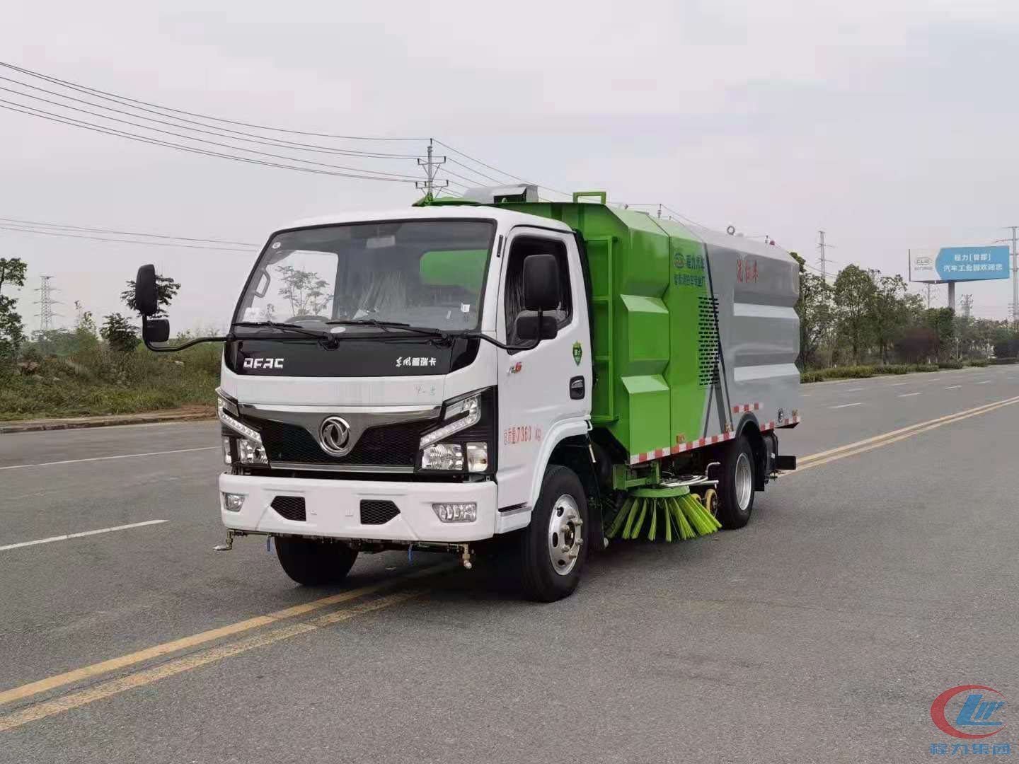 東風(fēng)福瑞卡5方洗掃車