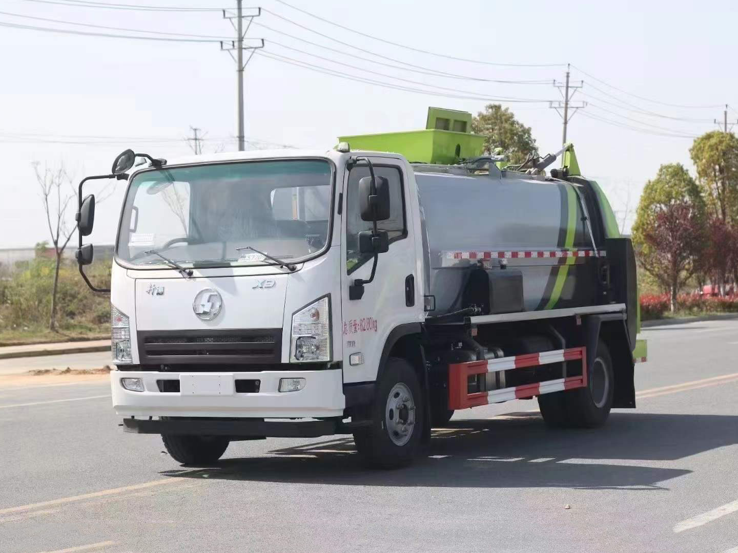 國(guó)六陜汽軒德餐廚垃圾車