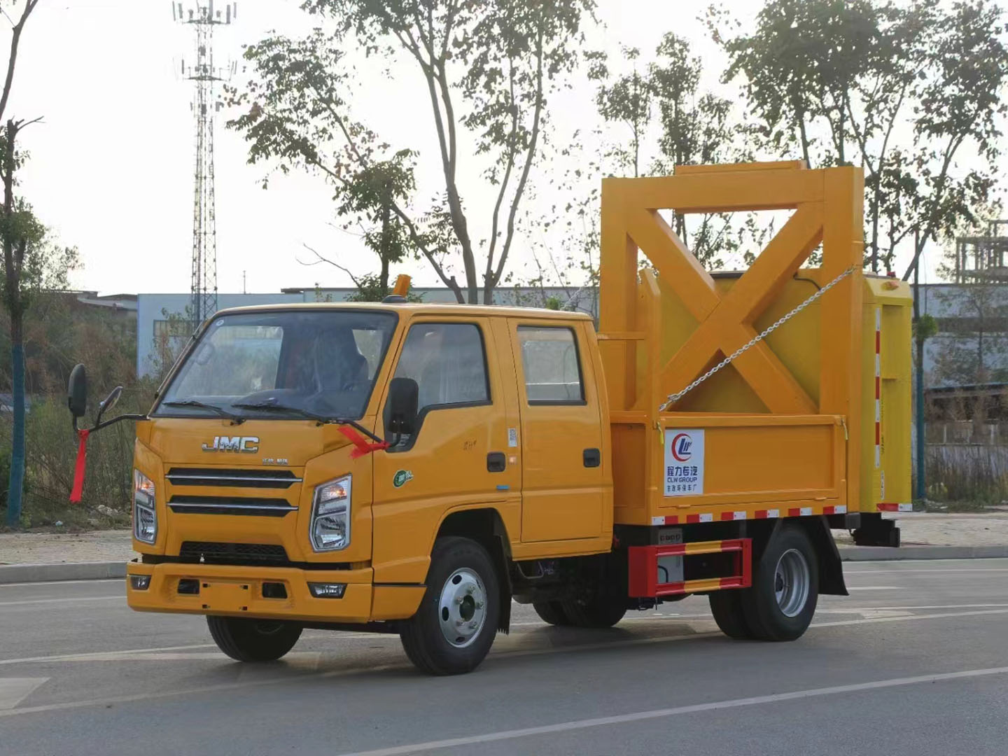 國六江鈴雙排防撞緩沖車