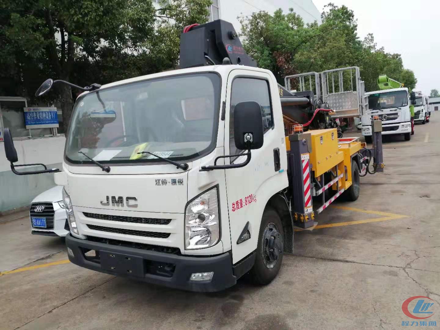 江鈴凱瑞29米高空作業(yè)車