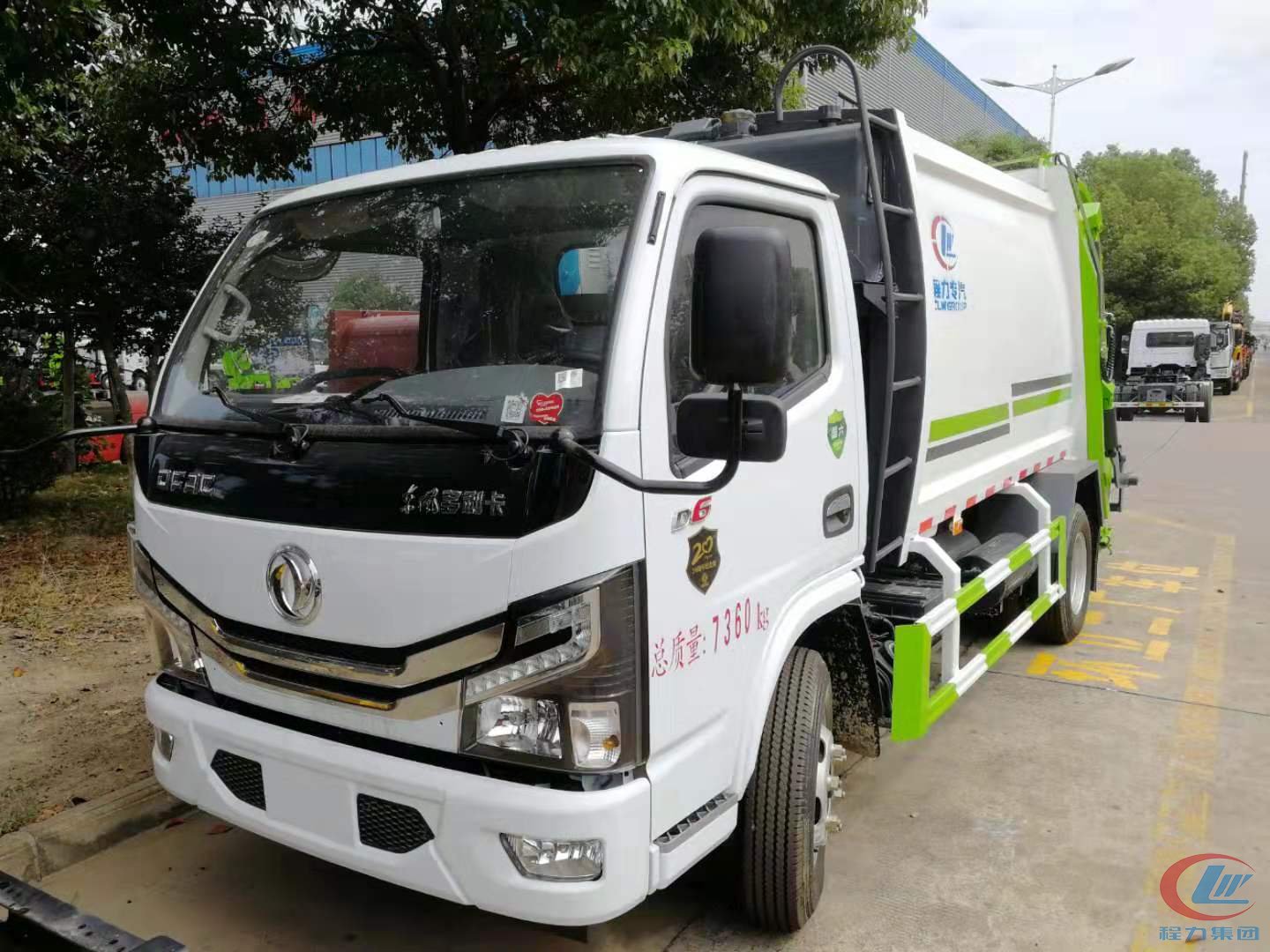 東風(fēng)多利卡D6國(guó)六壓縮垃圾車