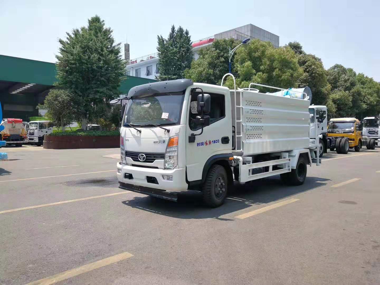 時風藍牌5方多功能抑塵車