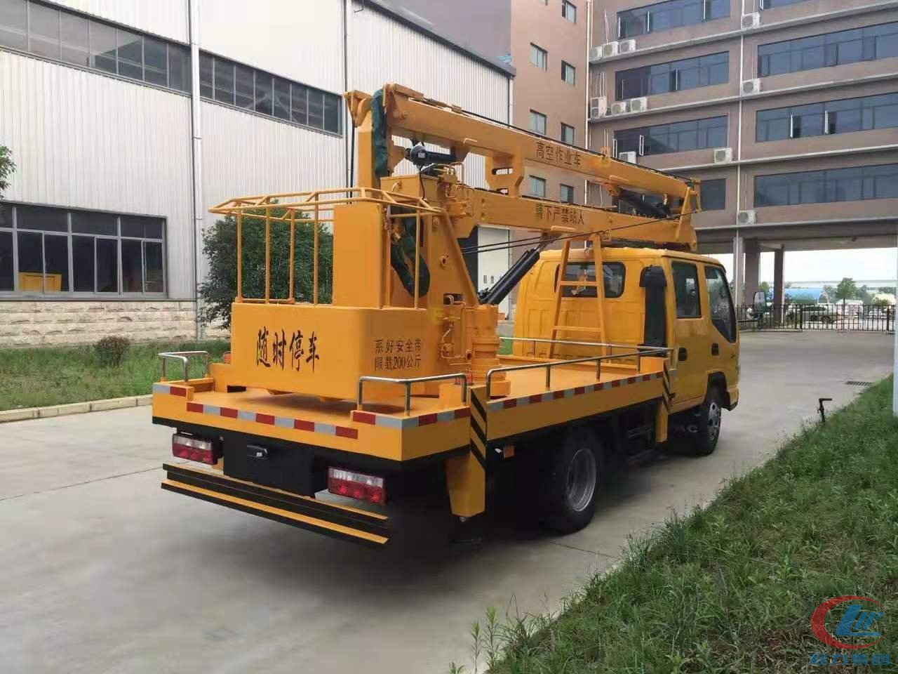 程力威牌江淮高空作業(yè)車