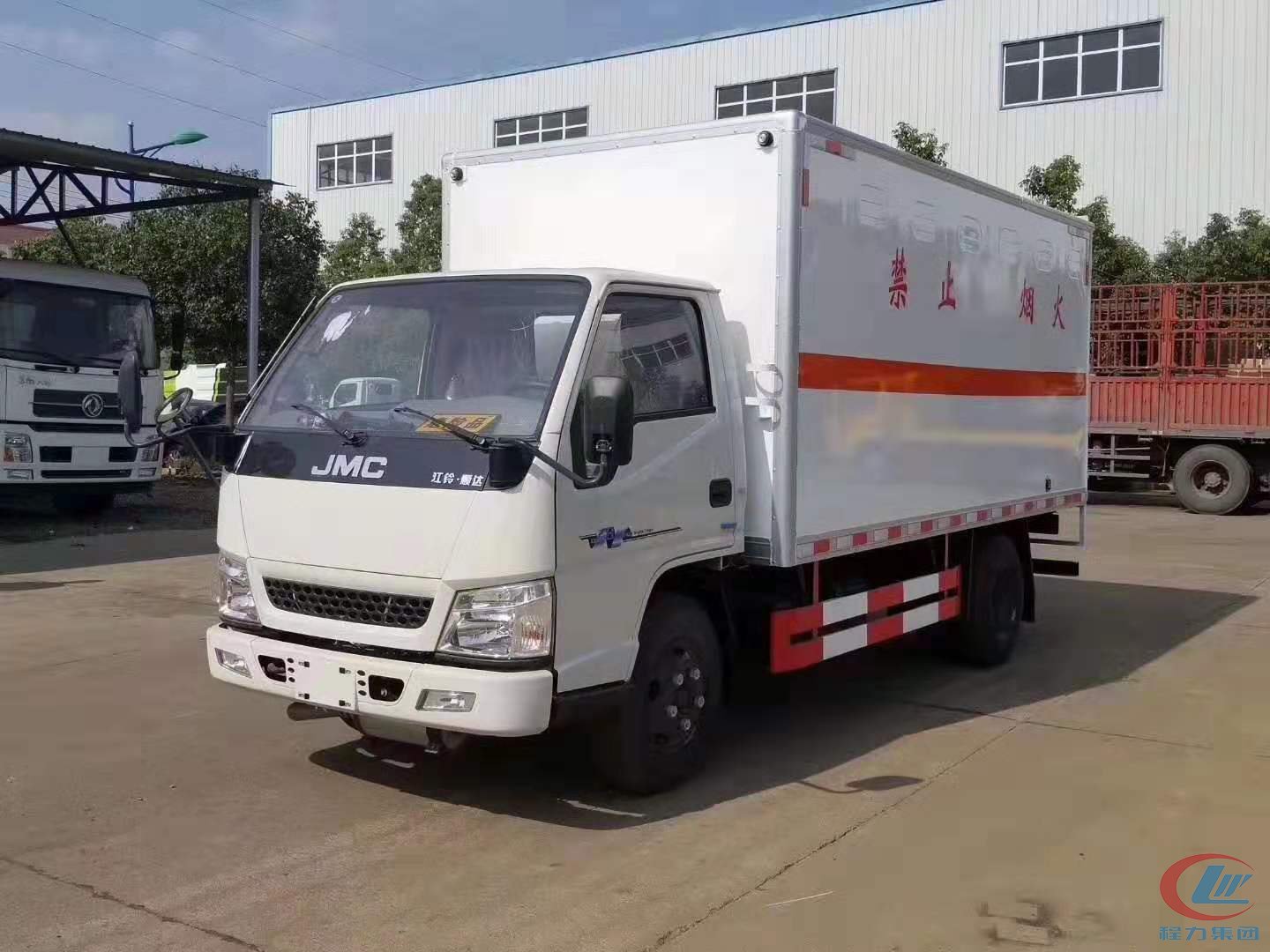 江鈴危險品廂式運輸車