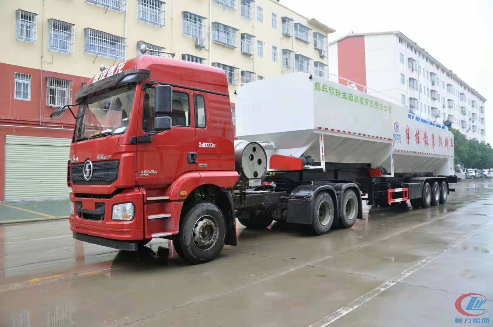 程力威牌66方半掛飼料車