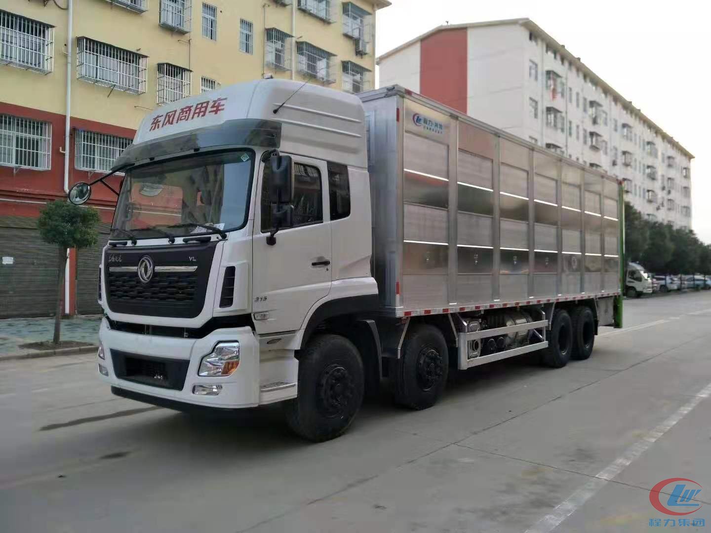 國六東風(fēng)天龍恒溫運(yùn)豬車